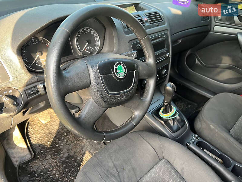 Универсал Skoda Octavia 2009 в Люботине фото 13 Универсал Skoda Octavia 2009 в Люботине