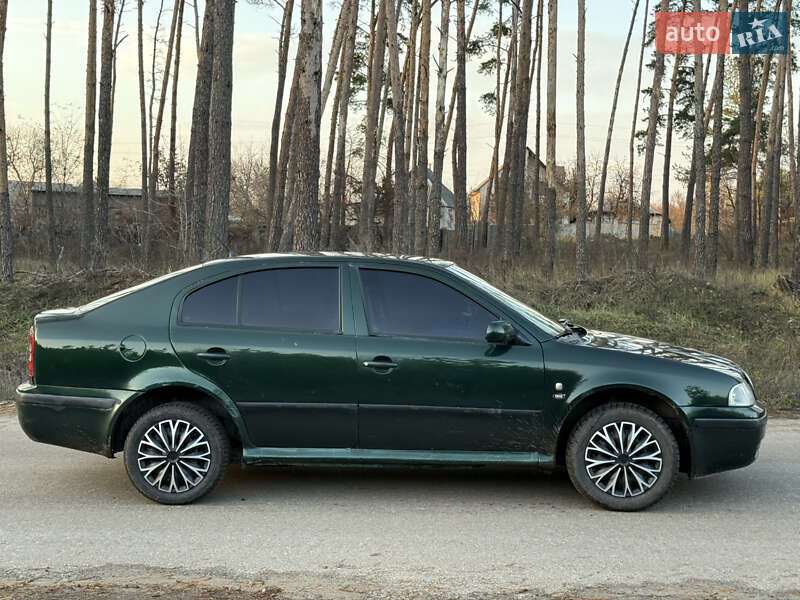 Лифтбек Skoda Octavia 2000 в Харькове