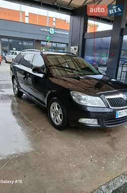 Универсал Skoda Octavia 2010 в Добрянском