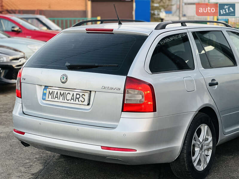 Універсал Skoda Octavia 2011 в Харкові