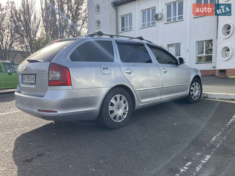 Универсал Skoda Octavia 2011 в Измаиле