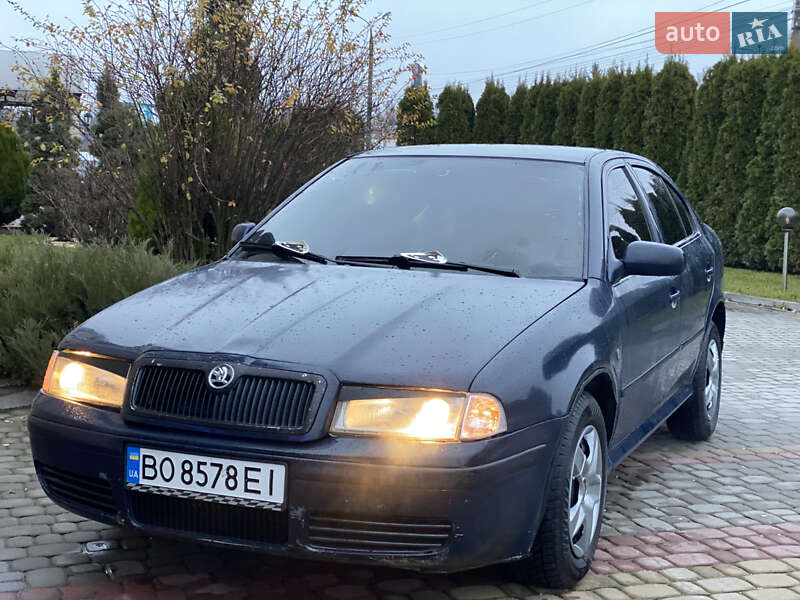 Ліфтбек Skoda Octavia 1998 в Дунаївцях