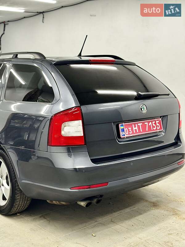 Универсал Skoda Octavia 2011 в Стрые