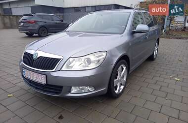 Универсал Skoda Octavia 2012 в Черкассах