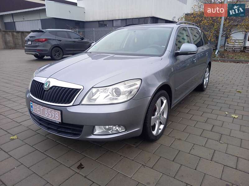 Универсал Skoda Octavia 2012 в Черкассах
