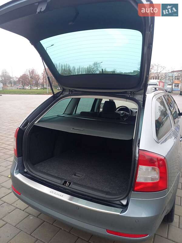 Универсал Skoda Octavia 2012 в Черкассах