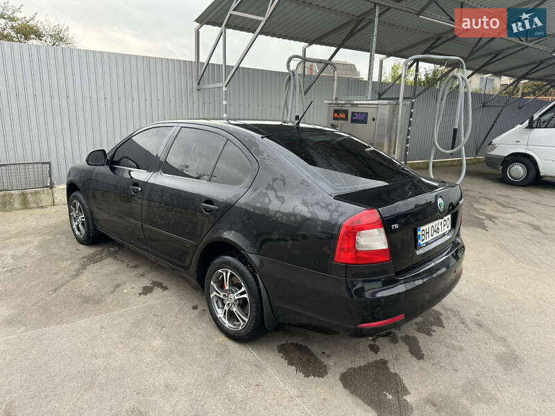 Лифтбек Skoda Octavia 2011 в Черноморске фото 3 Лифтбек Skoda Octavia 2011 в Черноморске