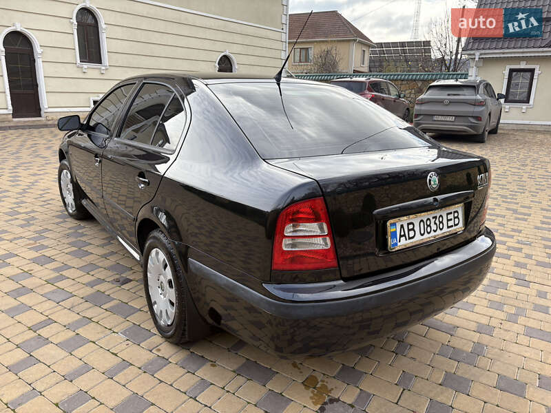 Лифтбек Skoda Octavia 2008 в Могилев-Подольске