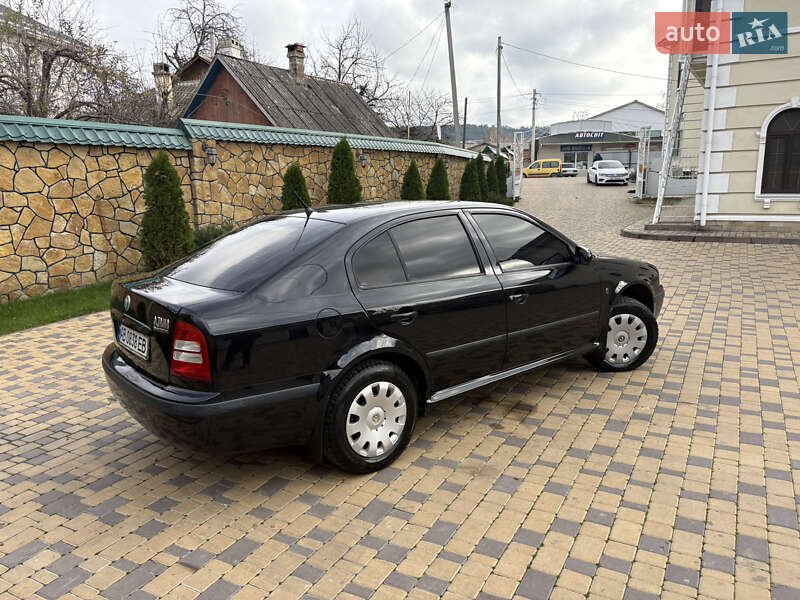 Лифтбек Skoda Octavia 2008 в Могилев-Подольске