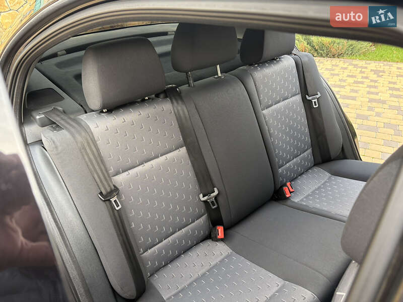 Лифтбек Skoda Octavia 2008 в Могилев-Подольске