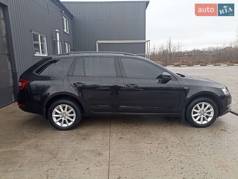 Универсал Skoda Octavia 2017 в Бердичеве фото 4 Универсал Skoda Octavia 2017 в Бердичеве