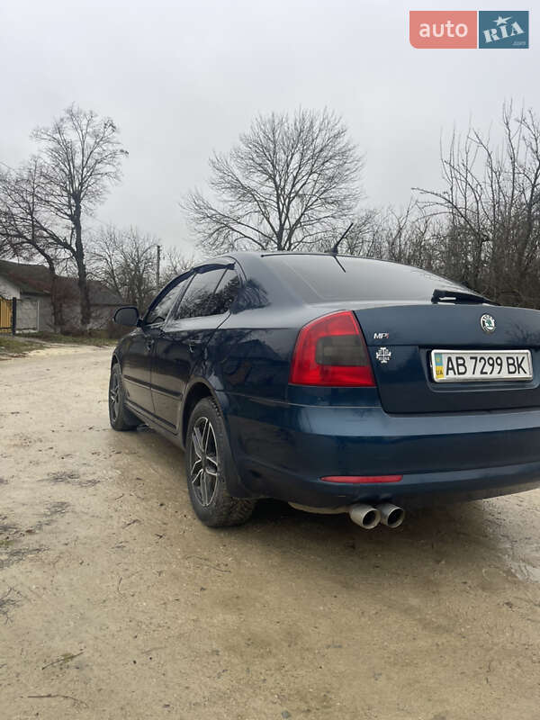 Лифтбек Skoda Octavia 2011 в Шаргороде