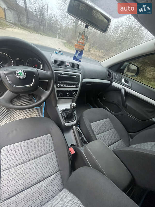Лифтбек Skoda Octavia 2011 в Шаргороде