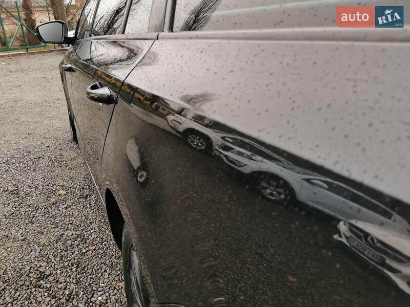 Универсал Skoda Octavia 2016 в Хмельницком