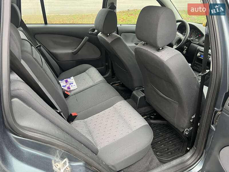 Универсал Skoda Octavia 2003 в Харькове