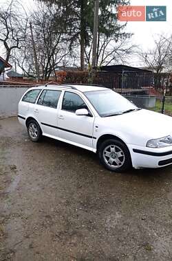 Универсал Skoda Octavia 2003 в Косове