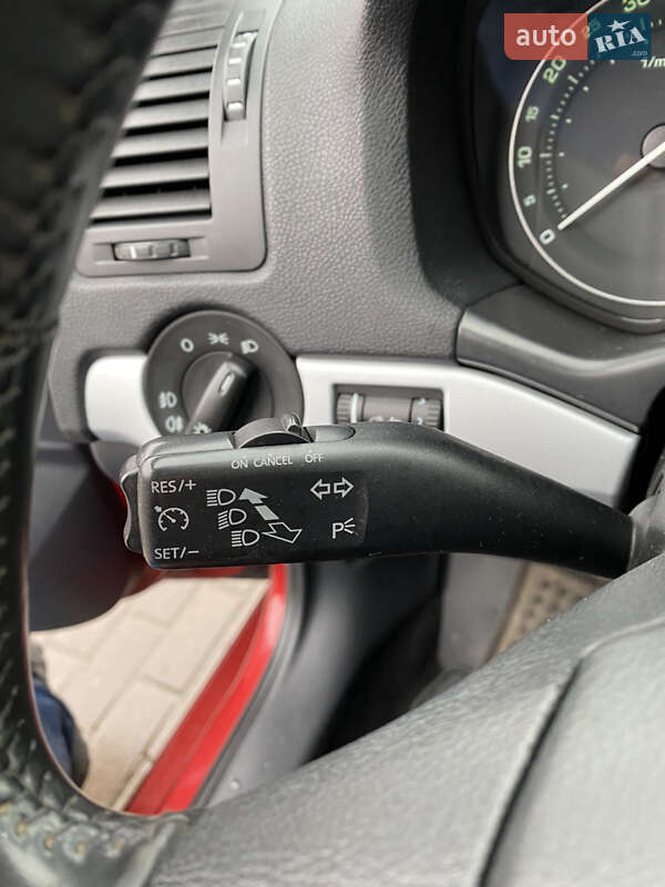 Ліфтбек Skoda Octavia 2008 в Рівному