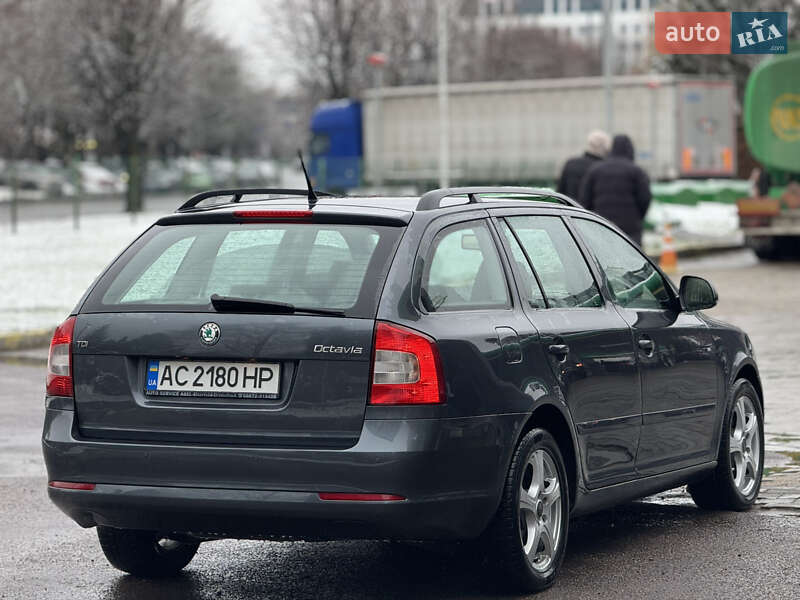 Универсал Skoda Octavia 2011 в Луцке
