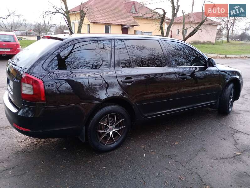 Универсал Skoda Octavia 2012 в Каменке фото 7 Универсал Skoda Octavia 2012 в Каменке