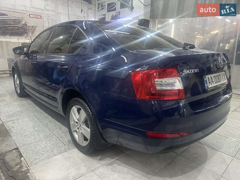 Ліфтбек Skoda Octavia 2016 в Києві