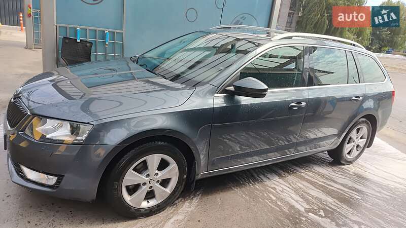 Універсал Skoda Octavia 2014 в Кам'янському