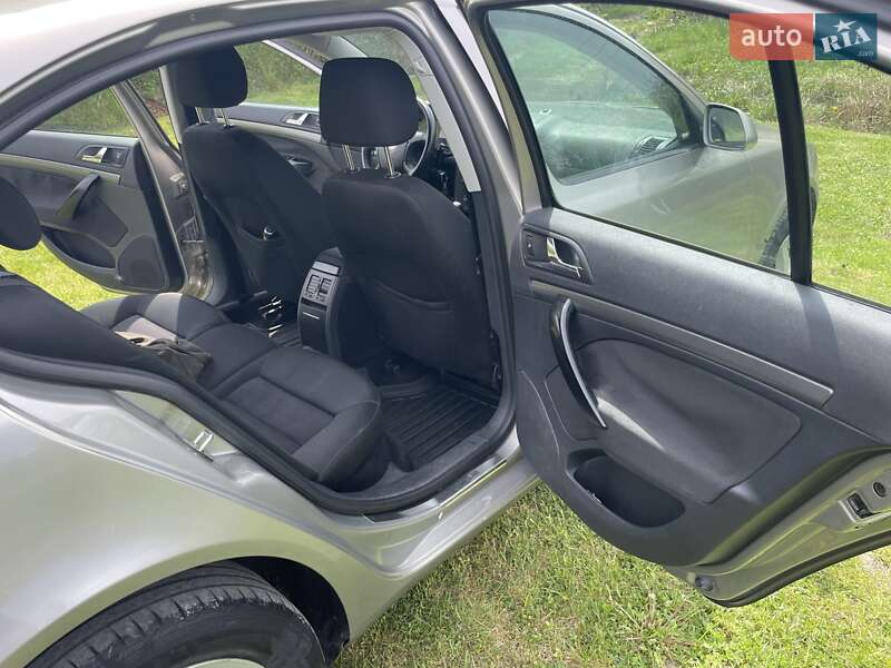 Ліфтбек Skoda Octavia 2006 в Хусті