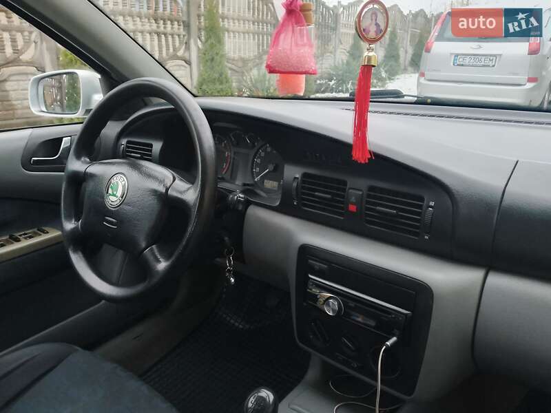 Ліфтбек Skoda Octavia 1998 в Івано-Франківську