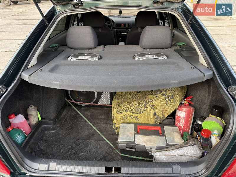 Ліфтбек Skoda Octavia 2000 в Ізюмі