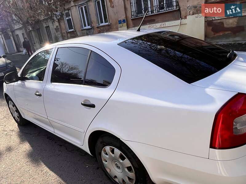 Ліфтбек Skoda Octavia 2012 в Сараті