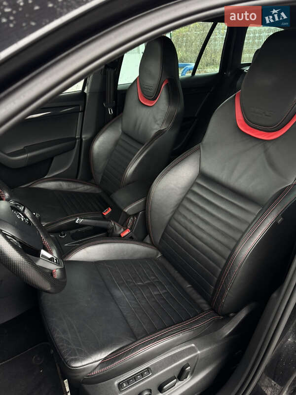 Универсал Skoda Octavia 2015 в Великой Багачке