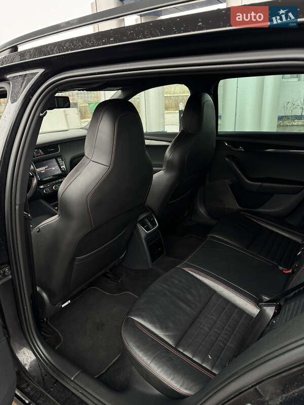 Универсал Skoda Octavia 2015 в Великой Багачке