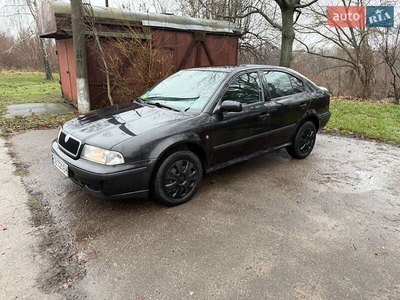 Лифтбек Skoda Octavia 1997 в Прилуках