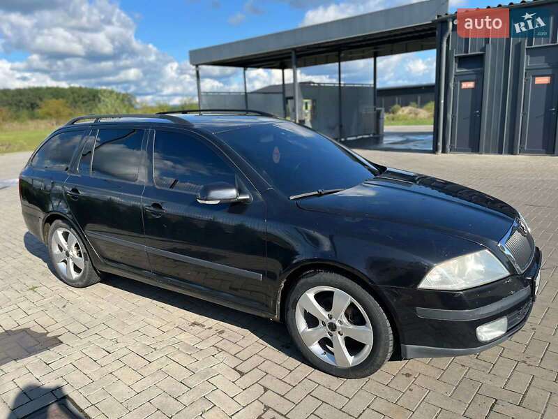 Универсал Skoda Octavia 2006 в Буштыне