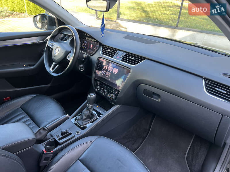 Универсал Skoda Octavia 2019 в Ковеле
