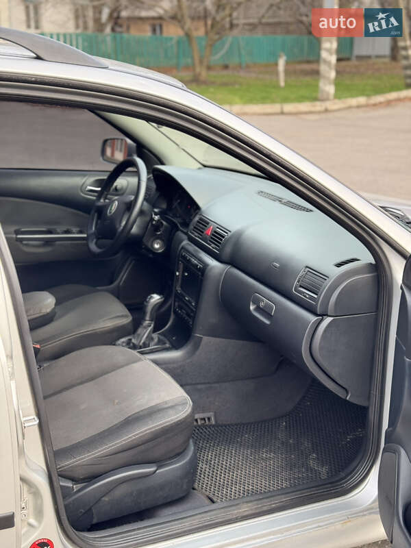 Универсал Skoda Octavia 2002 в Лубнах