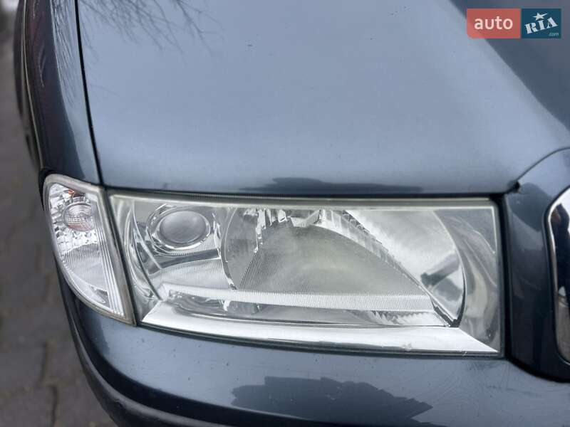 Універсал Skoda Octavia 2004 в Тернополі