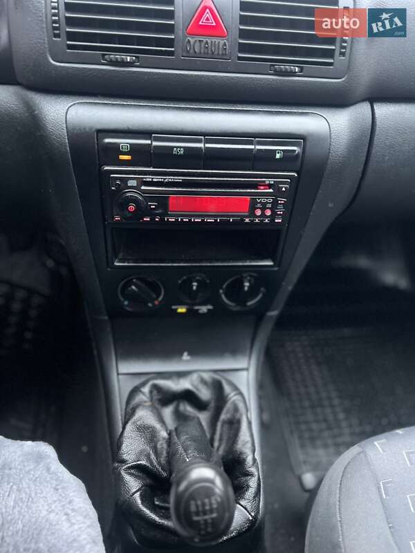 Універсал Skoda Octavia 2004 в Тернополі