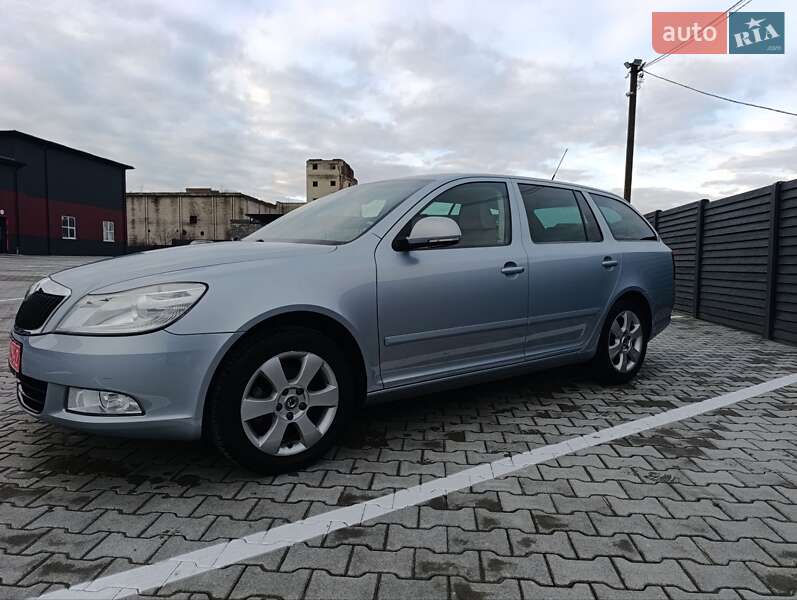 Универсал Skoda Octavia 2009 в Дубно