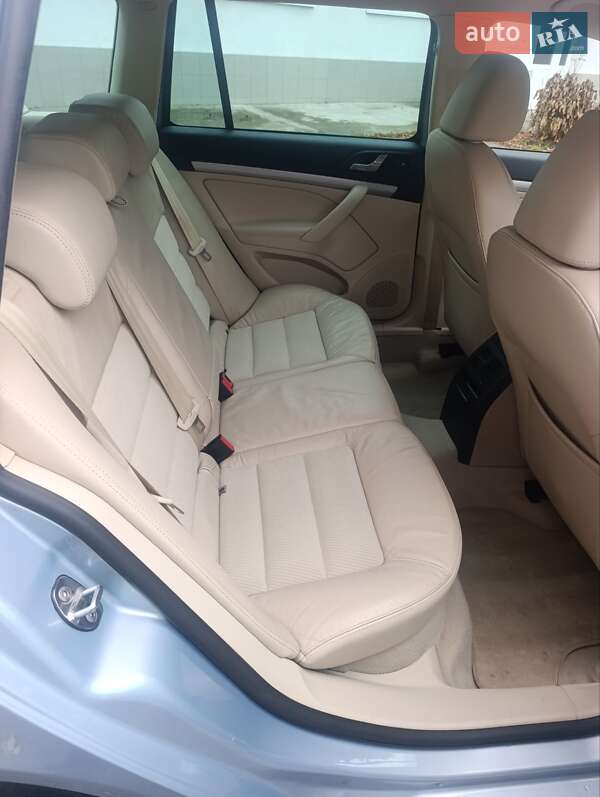 Универсал Skoda Octavia 2009 в Дубно