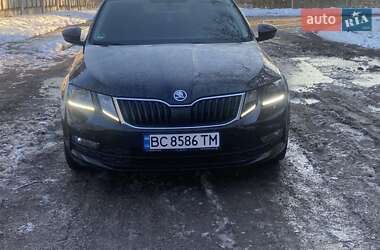 Универсал Skoda Octavia 2019 в Львове