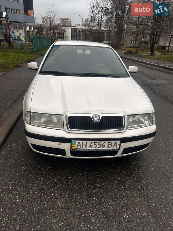 Ліфтбек Skoda Octavia 2006 в Харкові