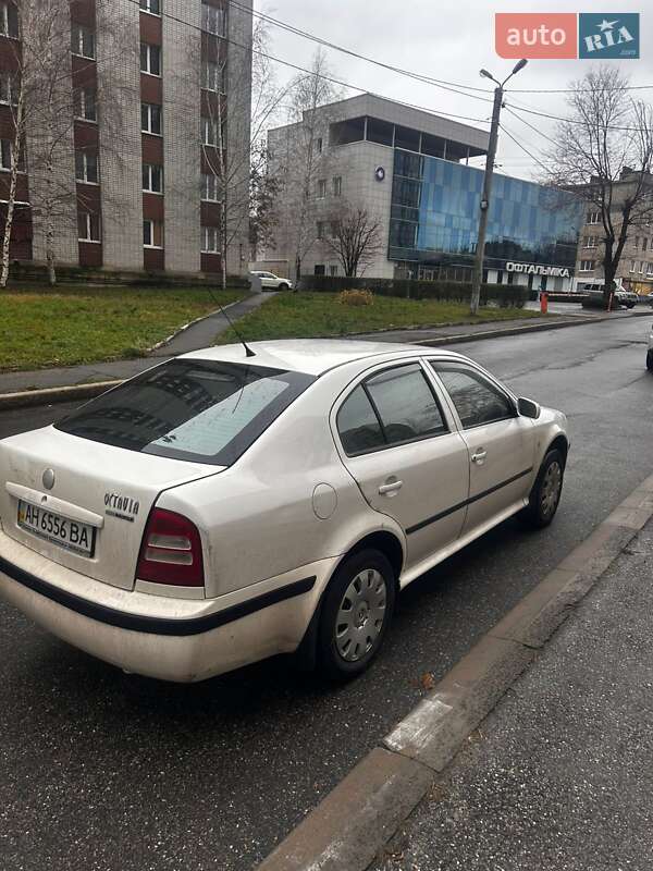 Ліфтбек Skoda Octavia 2006 в Харкові