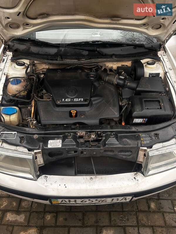 Ліфтбек Skoda Octavia 2006 в Харкові