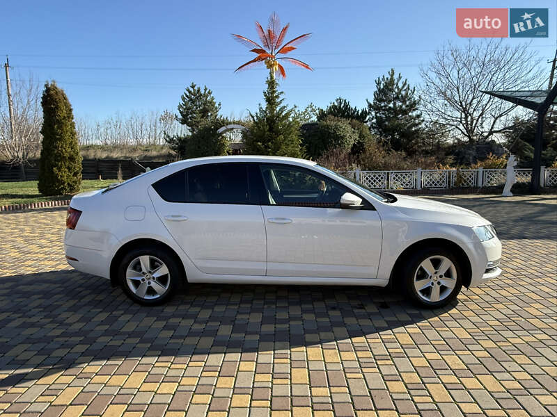 Лифтбек Skoda Octavia 2017 в Южноукраинске