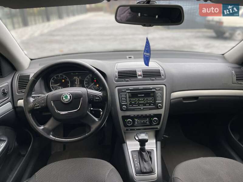 Універсал Skoda Octavia 2009 в Полтаві
