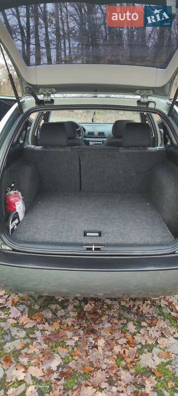 Універсал Skoda Octavia 2003 в Жашківу