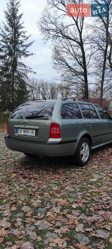 Універсал Skoda Octavia 2003 в Жашківу