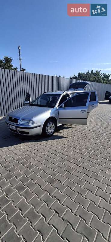 Универсал Skoda Octavia 2001 в Николаеве