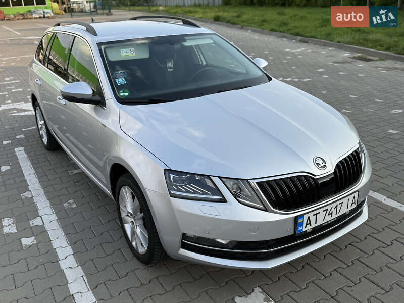 Універсал Skoda Octavia 2017 в Чернівцях