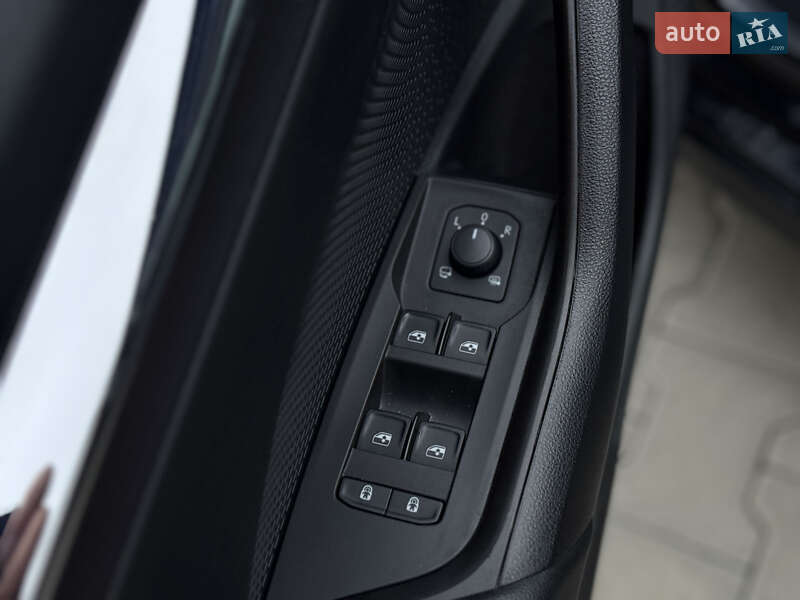 Универсал Skoda Octavia 2020 в Ужгороде